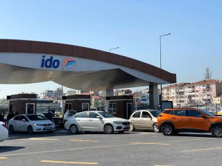 Tam kapanmaya saatler kala İDO'da yoğunluk devam ediyor