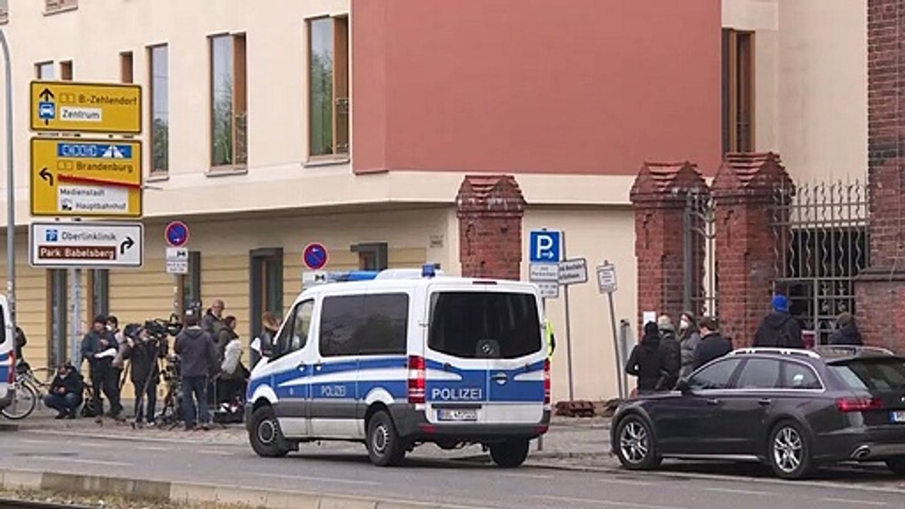 Bluttat von Potsdam: Tatverdächtige in Psychiatrie eingewiesen
