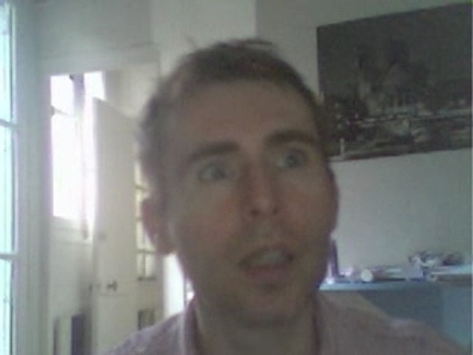 Wiwi égratigne "Je voudrais dormir pres de toi"