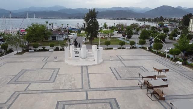 Drone - Fethiye'de sahiller, meydanlar ve caddeler sessizliğe büründü