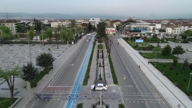 Doğu Marmara ve Batı Karadeniz'de tam kapanma nın başlamasıyla sokaklar boşaldı