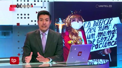 Payasitos protestan en las calles rechazando la violencia en contra de la niñez