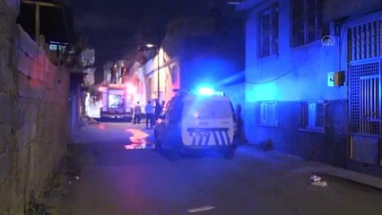 KAHRAMANMARAŞ - Bir kişinin kendi evini yaktığı iddia edildi