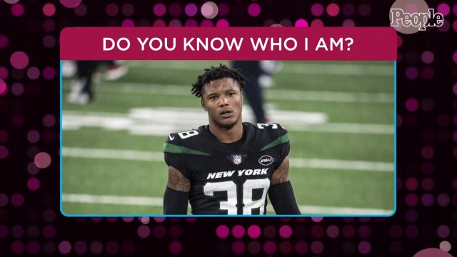 Watch Baltimore Ravens Quarterback Lamar Jackson Give $100 to a Man Who Doesn't Recognize Him