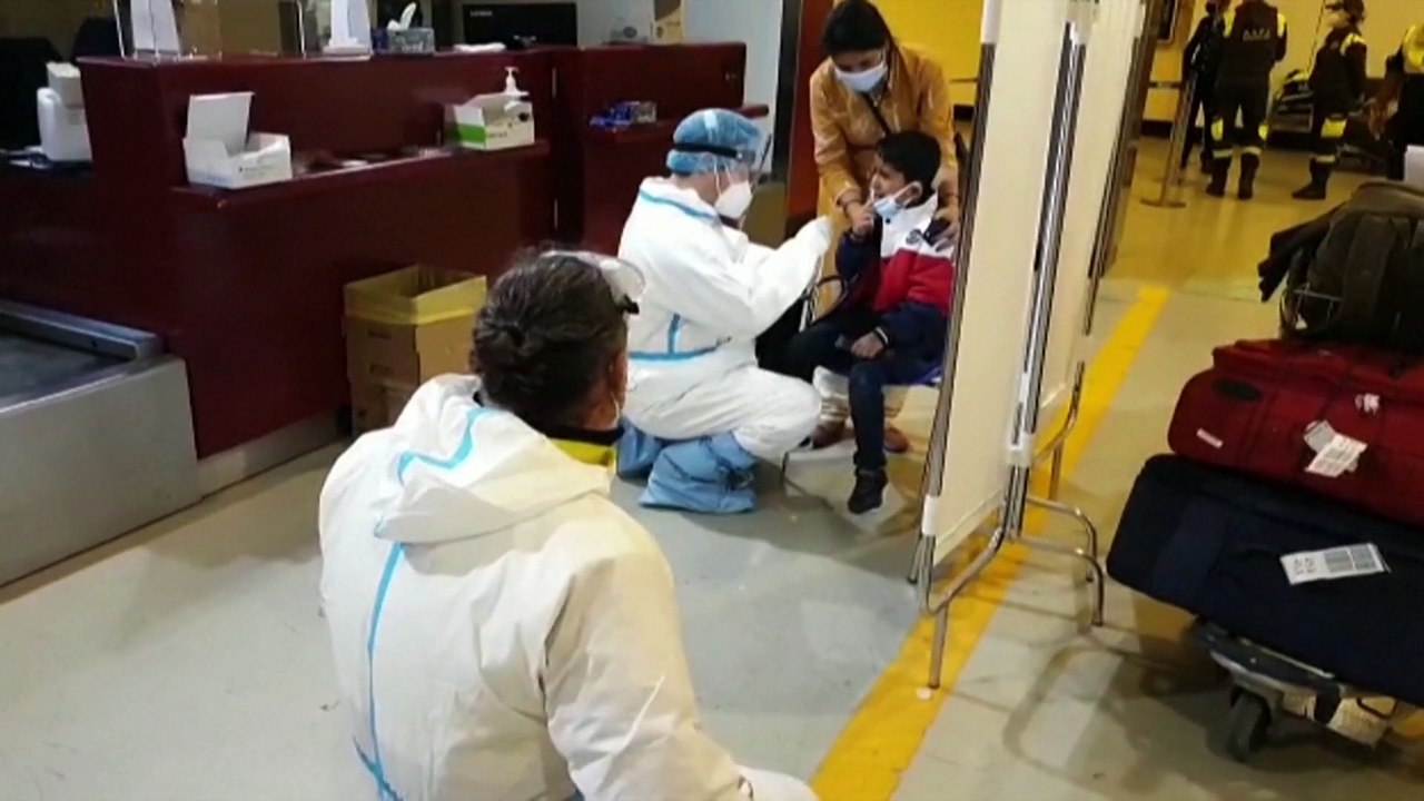 Geschwächt und abgemagert: Alexej Nawalny nimmt an Anhörung teil