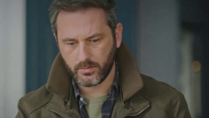 Plus belle la vie en avance - Christophe Rousseau apprend la vérité sur Alison !