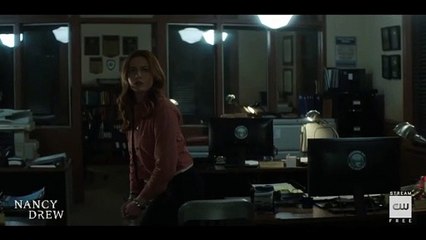 Nancy Drew S02E14 The Siege of the Unknown Specter
