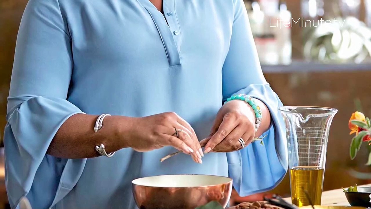 Carol's Daughter Founder Lisa Price Spills Her Secrets to Getting Gorgeous Locks at an Affordable Price Point