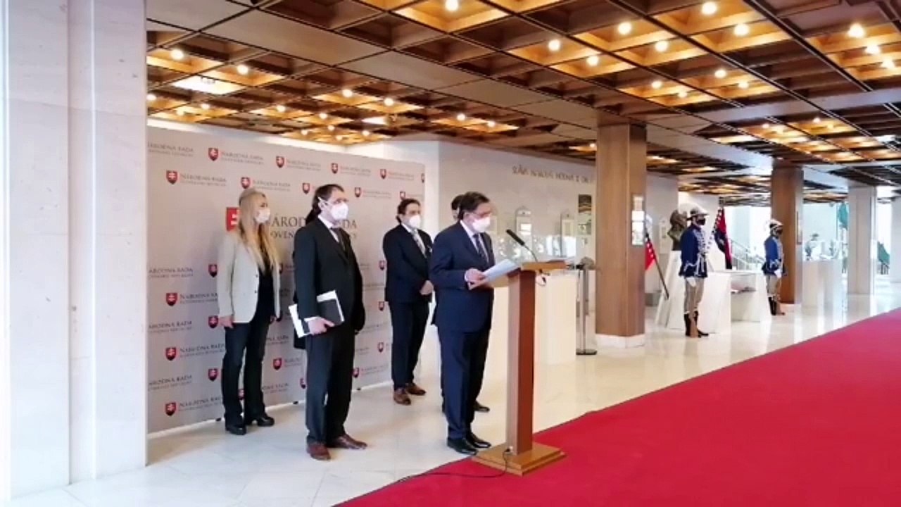 ZÁZNAM: Brífing ministra životného prostredia J. Budaja