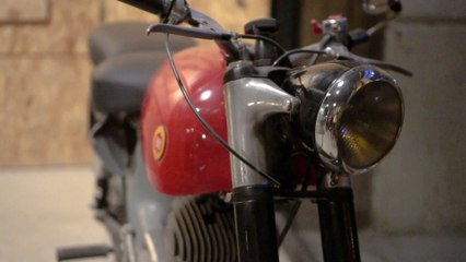 Llançaments de destral al Barcelona Axe Throwing