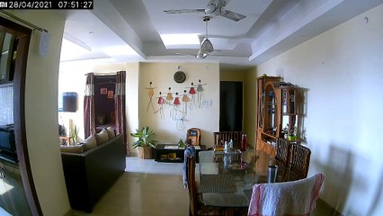 Massive Earthquake Captured on CCTV