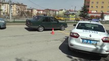 Erzurum'da şehir girişlerinde polis denetimleri sürüyor