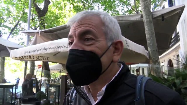 Carlos Sobera se pronuncia sobre el la guerra entre Rocío Flores y Rocío Carrasco