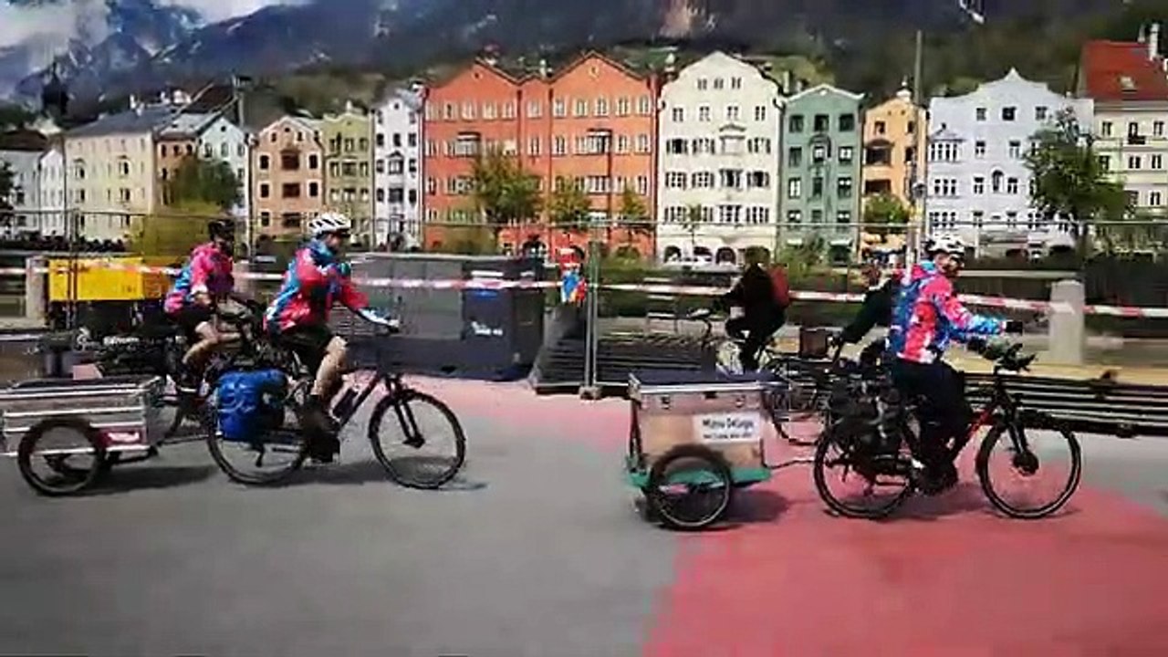 Start für Manu Delagos 'ReCycling'-Tour