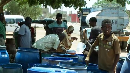 أزمة مياه شرب حادة تعيشها أجزاء من العاصمة السودانية الخرطوم