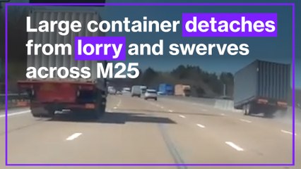 Large container detaches from lorry and swerves across M25