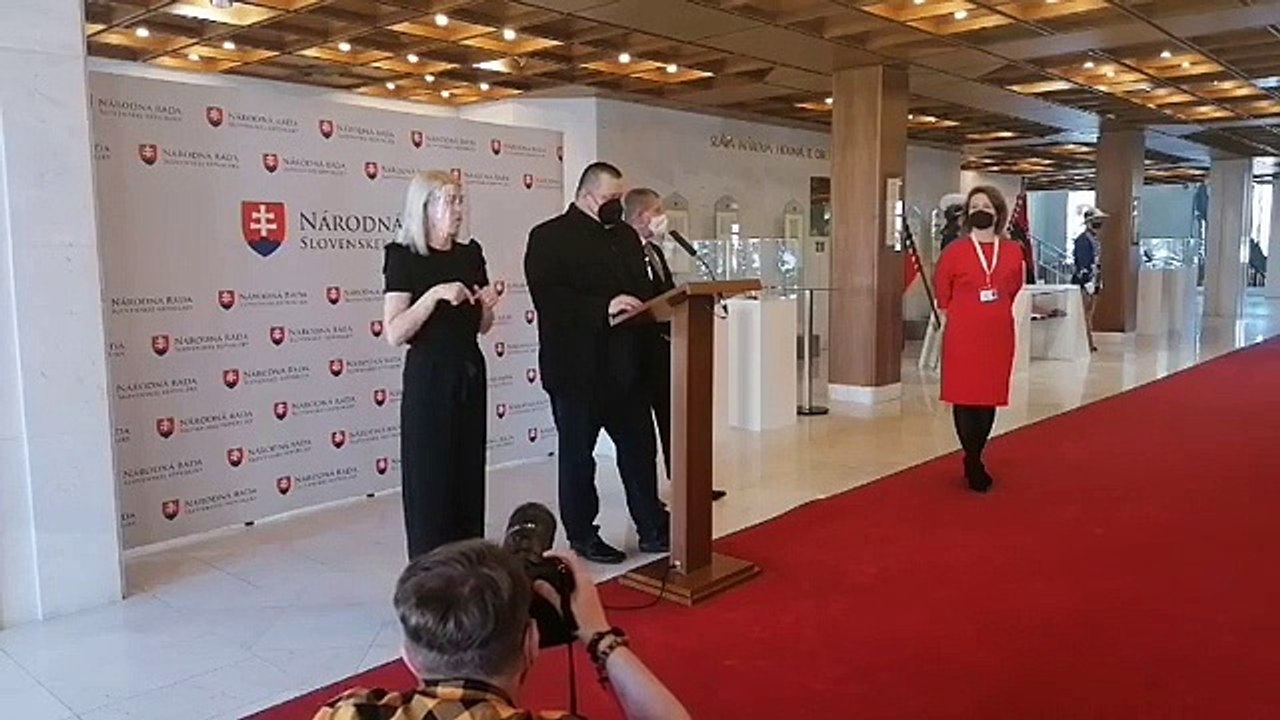 ZÁZNAM: Brífing ministra zdravotníctva V. Lengvarského