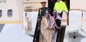 Suudi Arabistan Kralı Selman 'merdivene' takıldı
