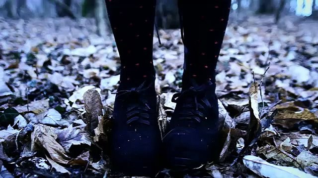 Esclusiva: Io non sono normale, il nuovo video dei Serpenti