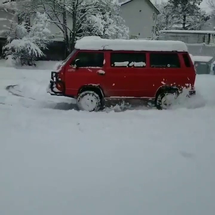 Icebreaker  كاسحة الجليد(720P_HD) T3 VOLKSWAGEN