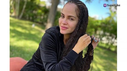 Natti Natasha cautiva con su figura en bikini con su avanzado embarazo