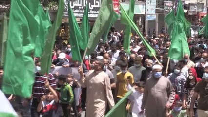 Filistin seçimlerinin ertelenmesi kararı protesto edildi