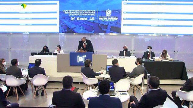 Subasta de aguas de Rio recauda 4.100 millones de dólares, un éxito para Bolsonaro