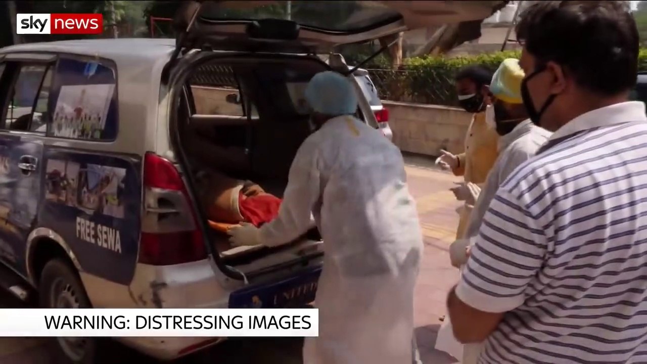 Ambulance volunteers risk their lives in India's COVID crisis