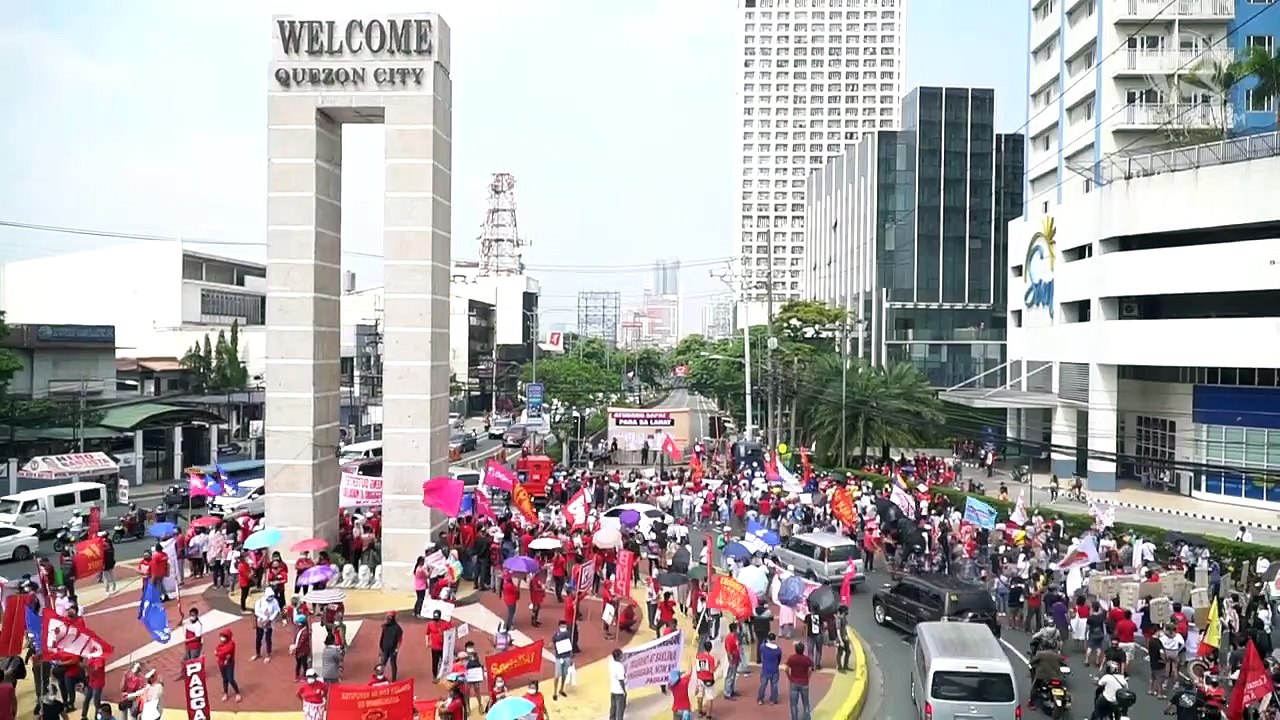 Workers demand for higher wages, cash aid on Labor Day 2021