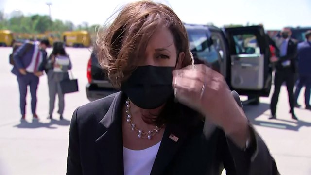 Ινδία: Στην ουρά με τις ώρες για οξυγόνο-Καταφθάνει εξωτερική βοήθεια