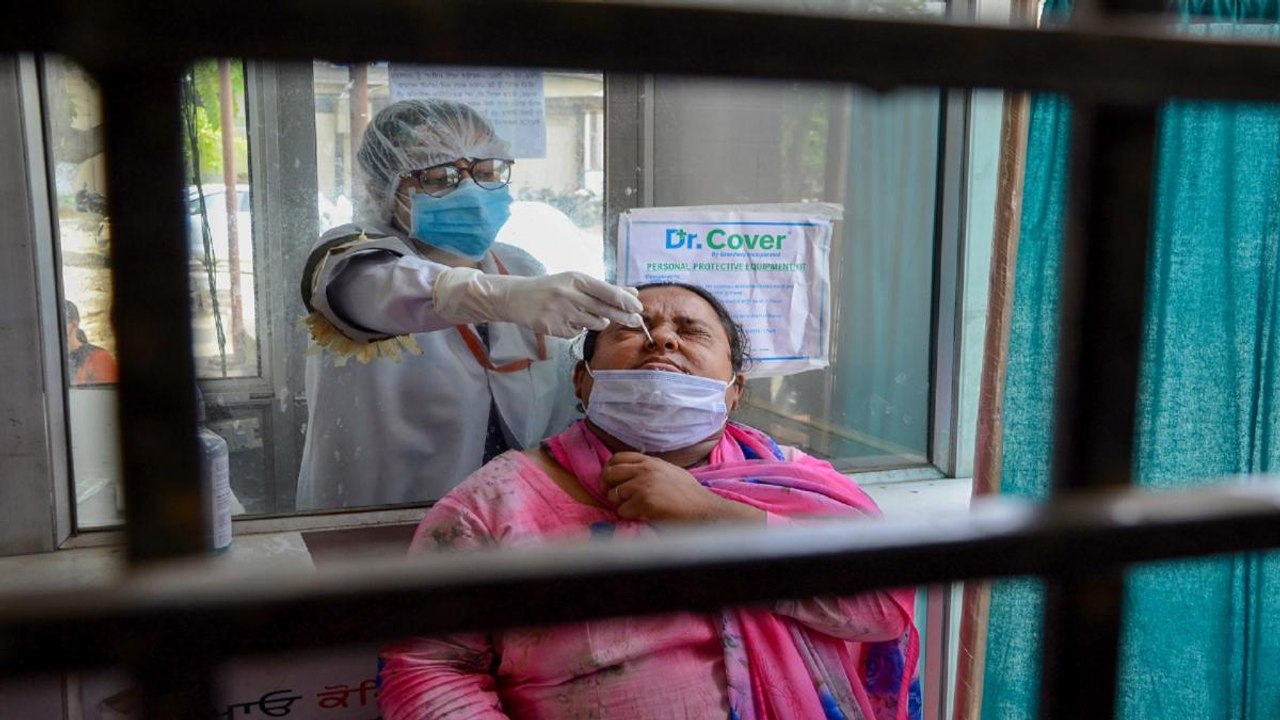 Over 63,000 cases in Mumbai & 27,000  Corona cases in Delhi