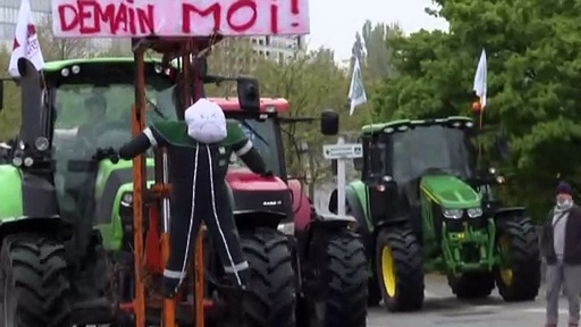 ⁣Протест фермеров против «зелёной» политики ЕС
