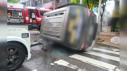 춘천서 20대 보행자 승합차에 치여...심정지 상태 이송 / YTN