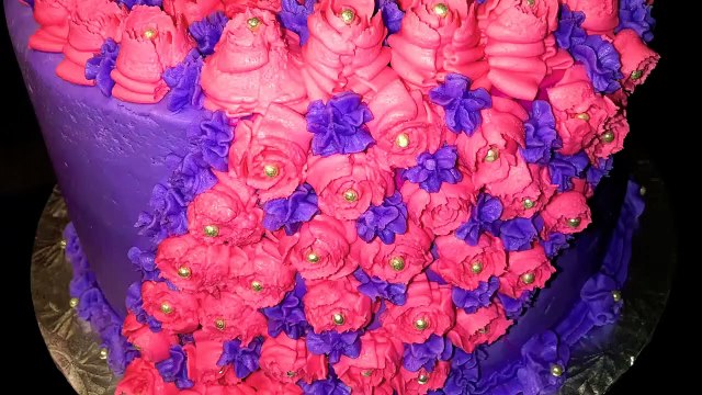 How To Make The Best Royal Icing |To Decorate Jamaican Fruit Cake | Christmas Cake |Black | Rum Cake