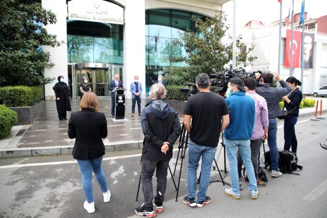 AK Parti İstanbul İl Başkan Yardımcısı Altunay, İBB'ye kayıp atları sordu