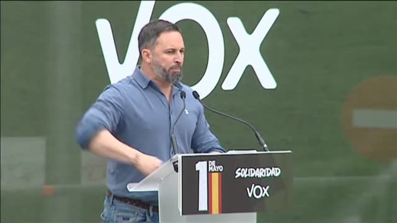 Abascal acusa a CCOO y UGT de inacción ante el desempleo y pide el fin del toque de queda