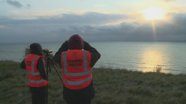 Group of volunteers try to ensure refugees treated fairly