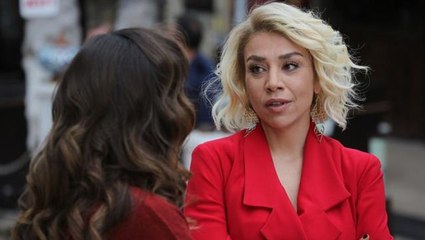 Tatil sezonunu açan Yeşim Ceren Bozoğlu, mayolu pozunu paylaştı