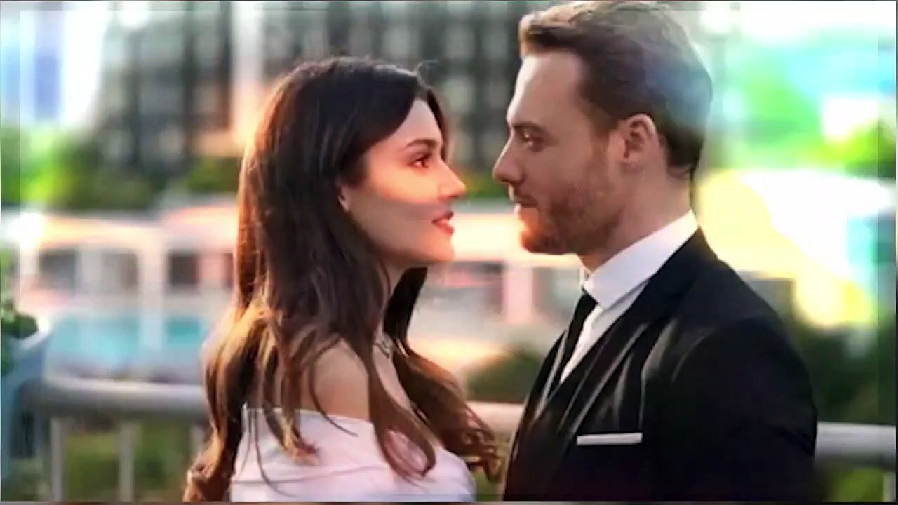 Nueva afirmación de Hande Erçel y Kerem Bürsin | ¿Amor por la publicidad?