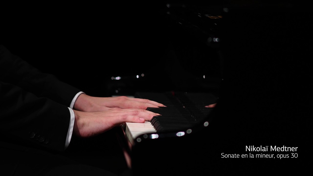 Fondation Signature , Natalia Logvinova Smalto, Prix des musiciens 2021 de l'Opéra de Paris C. VAZAN, Medtner, opus 30