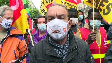 Rendőrökkel csaptak össze tüntetők Lyonban május elsején