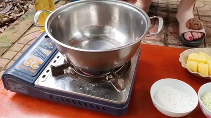 Adela Cooking - Crispy Potato Chips Recipe - Pong's Kitchen And More