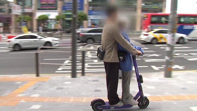 전동 킥보드 안전모 안 쓰면 20만 원...실효성 논란 여전 / YTN