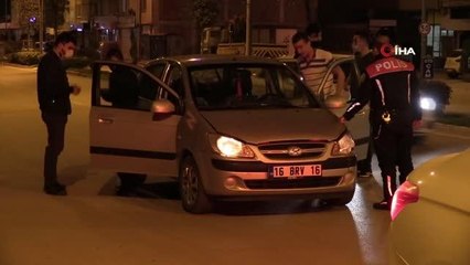 Denetimde durdurulan araçta, sigara paketinden uyuşturucu çıktı