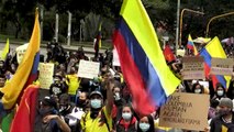 Masivas protestas por cuarto día consecutivo contra reforma tributaria en Colombia