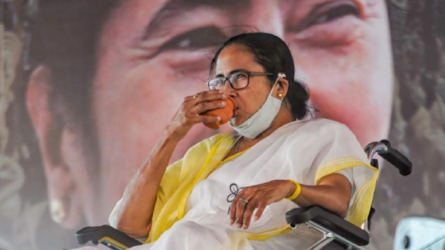 Bengal: TMC leading on 195 seats, BJP below 100