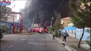 اندلاع حريق كبير بمنطقة صناعية في مدينة قم بجنوب طهران