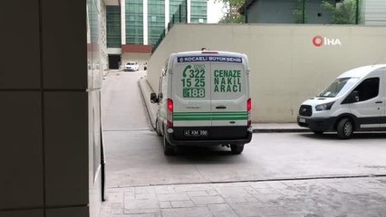 Define ararken dengesini kaybederek uçurumdan düşen vatandaş öldü