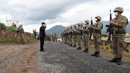 Bakan Akar: Pençe operasyonlarında şu ana kadar 44 terörist etkisiz hale getirildi