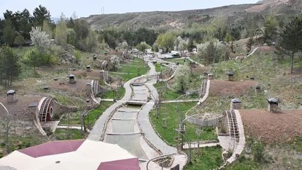 "Hobbit Evleri" tam kapanma sürecinde en sessiz günlerini yaşıyor